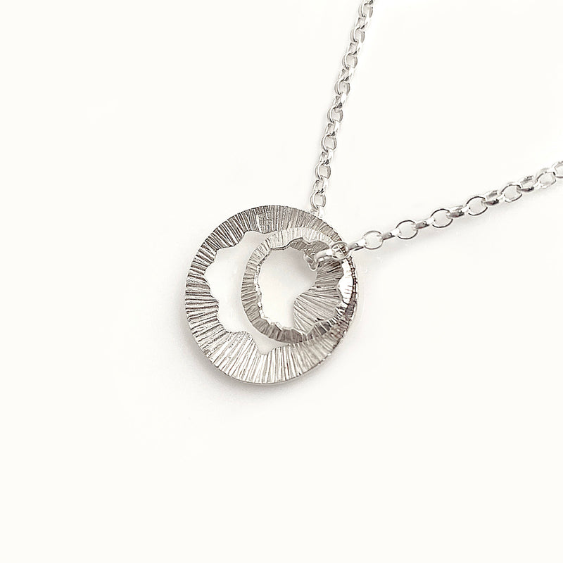 Martina Hamilton Double Shell Medium Silver Necklace