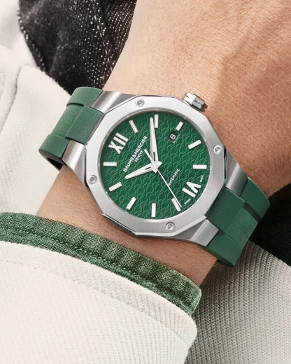 Baume et Mercier Automatic Green Rubber Riviera 10618 42mm Watch M0A10618