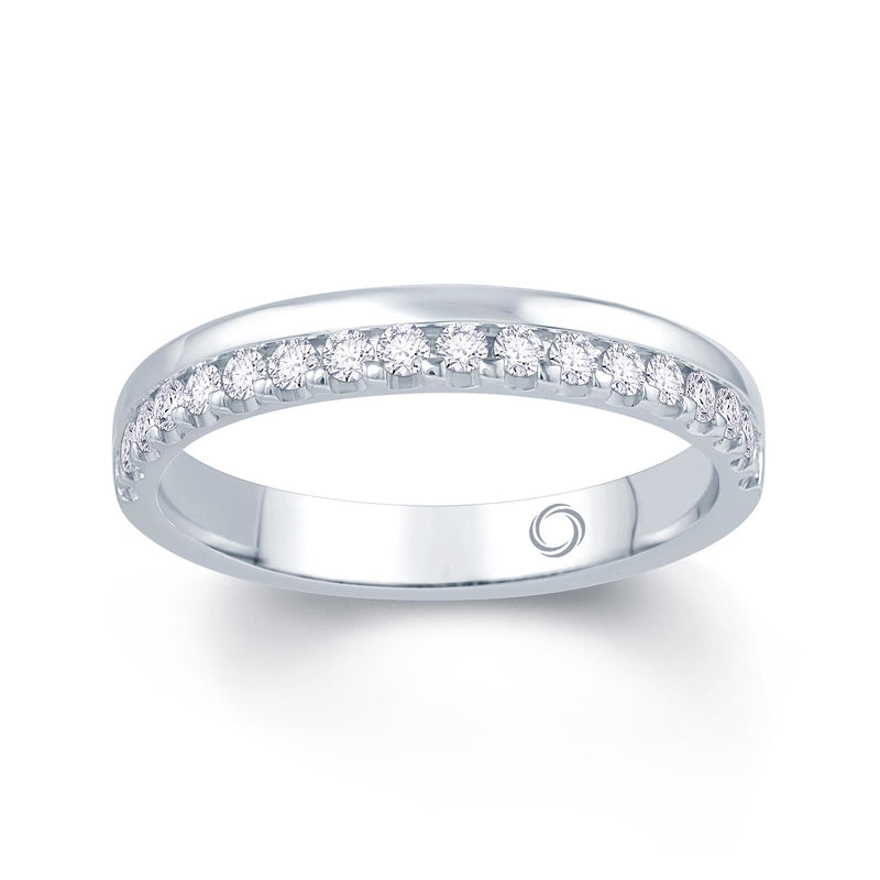 18ct Gold Round Offset Claw Diamond Ring
