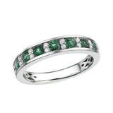 18ct White Gold 0.13ct Diamond & 0.64ct Emerald Ring