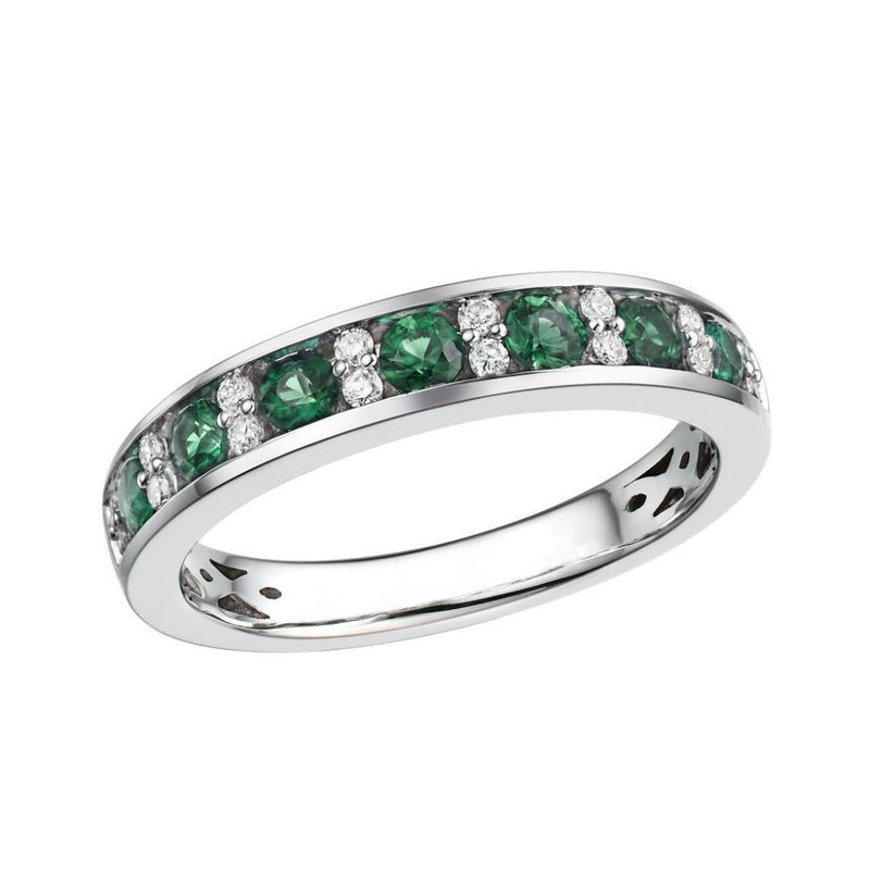 18ct White Gold Diamond & Emerald Ring