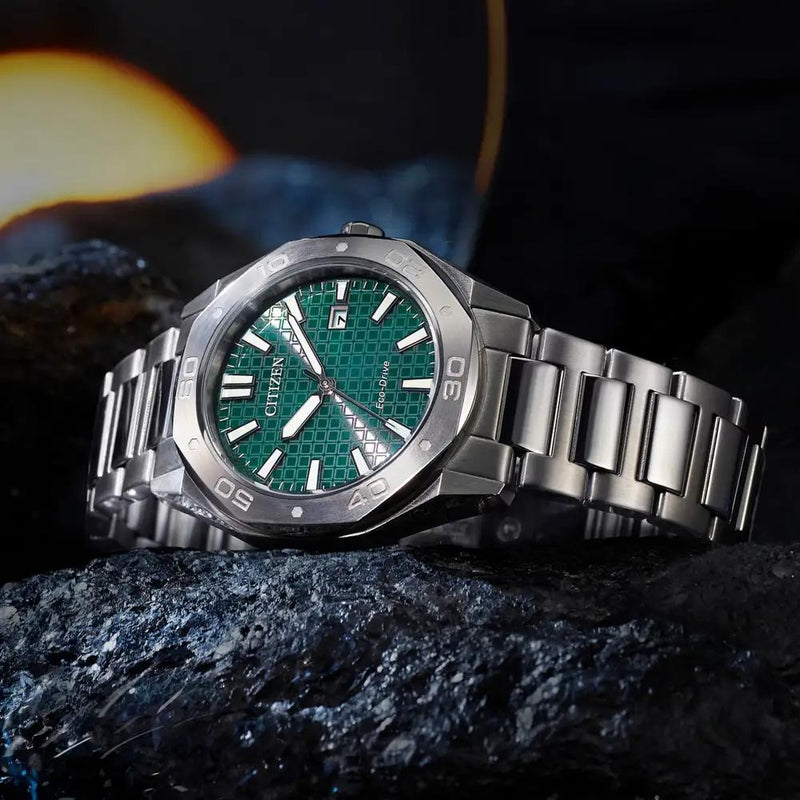 Citizen Weekender Sport Eco-Drive Silver Steel Green Dial 41mm Watch BM7630-80X