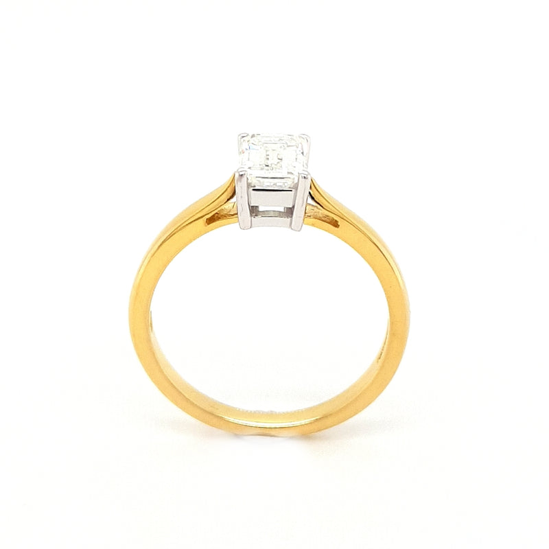 18ct Gold Emerald Cut Solitaire Diamond Ring
