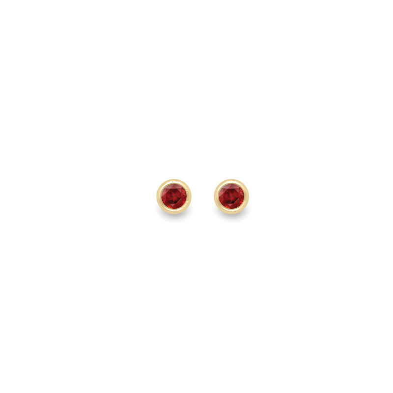 9ct Gold Garnet Stud Earrings