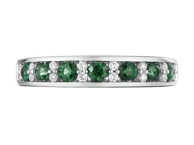 18ct White Gold Diamond & Emerald Ring