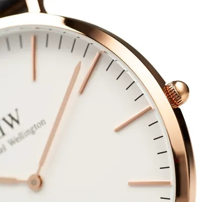 Daniel Wellington Classic Bristol Quartz Rose Gold Leather Strap 40mm Mens Watch DW00100009