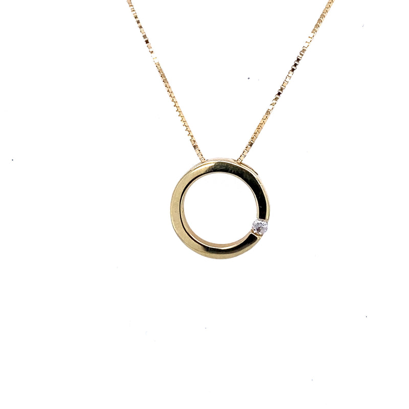 9ct Gold Circle 0.03ct Diamond Necklace