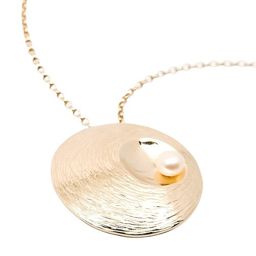 Martina Hamilton 9ct Gold Large Oyster Pearl Necklace